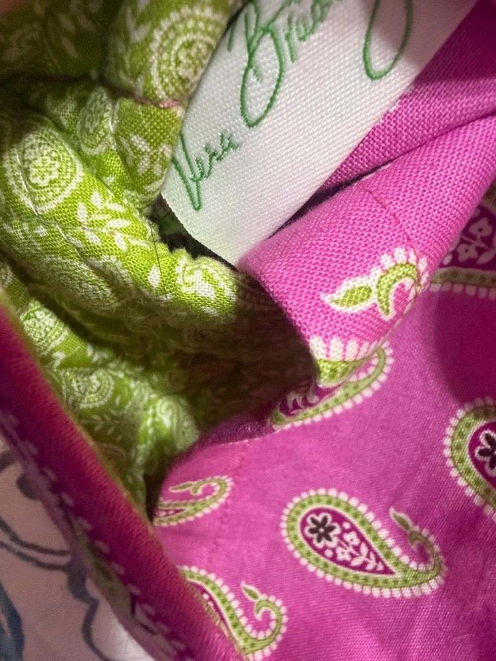 Rare Vera Bradley Bermuda Pink Quilted Tri-Fold Wallet with Paisley Lime Accents - Picture 10 of 15
